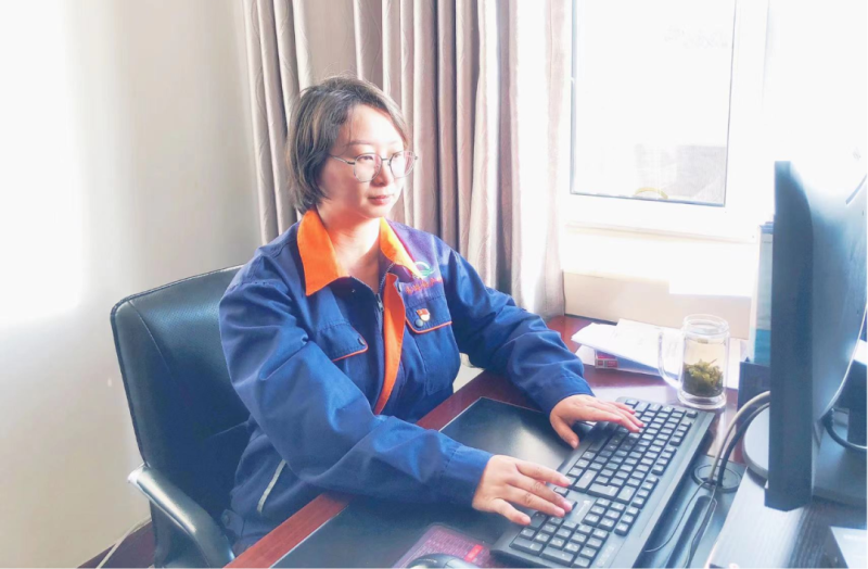 省物產集團黨務工作者、先進模范持續(xù)熱議黨的二十大精神（二）