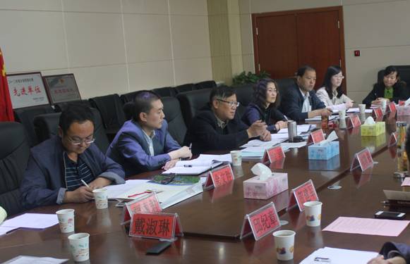 協(xié)調(diào)對(duì)接，有序推進(jìn)保稅物流中心項(xiàng)目建設(shè)